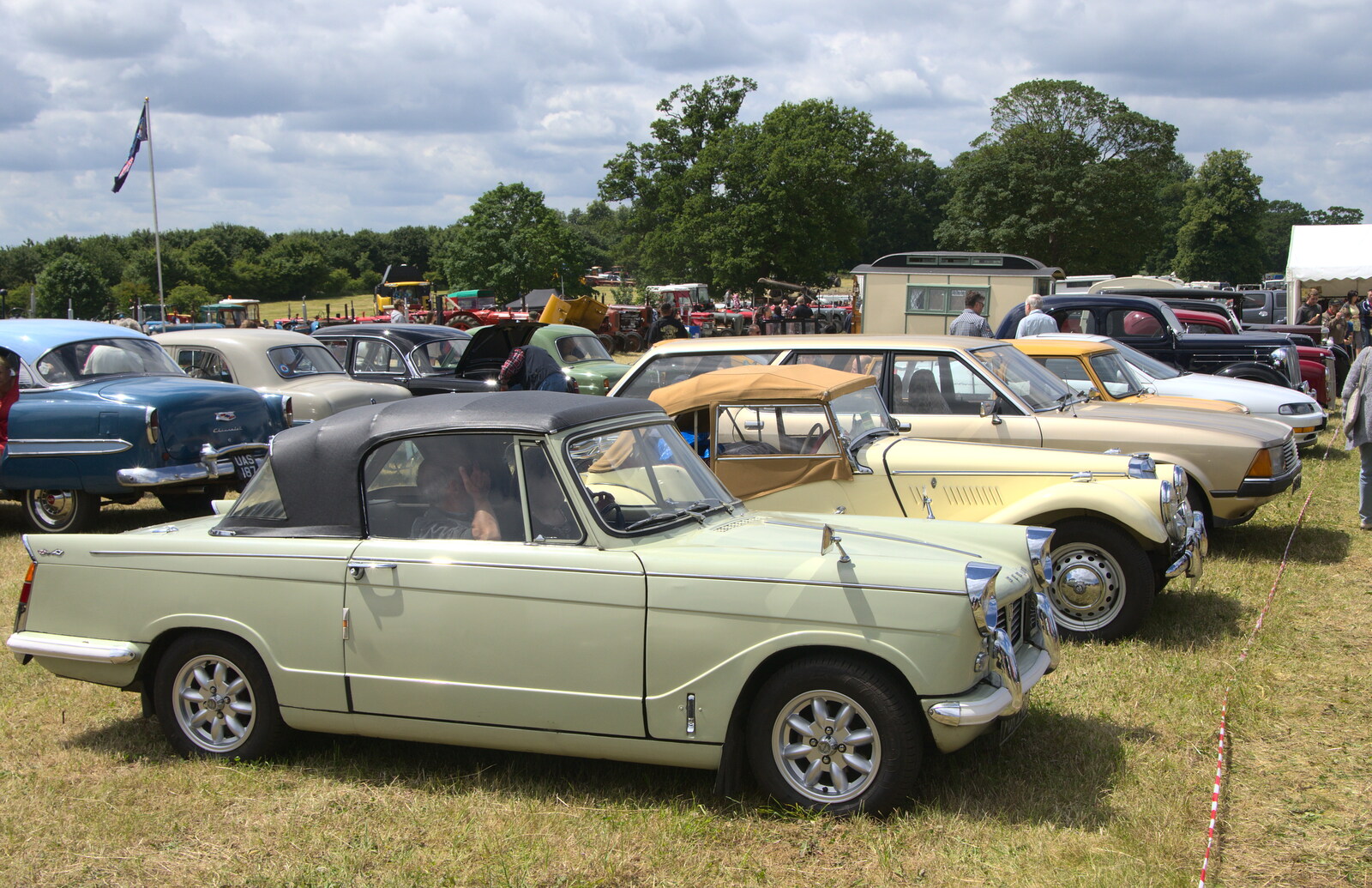 Classic cars from A Vintage Tractorey Sort of Day, Palgrave, Suffolk - 21st June 2015