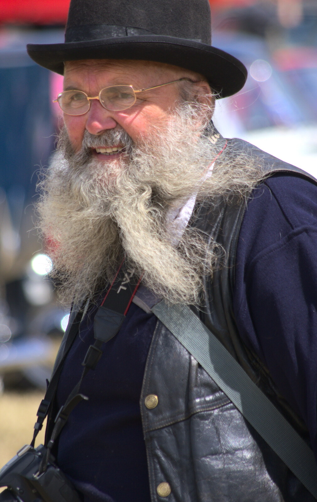 A geezer with a fantastic beard from A Vintage Tractorey Sort of Day, Palgrave, Suffolk - 21st June 2015