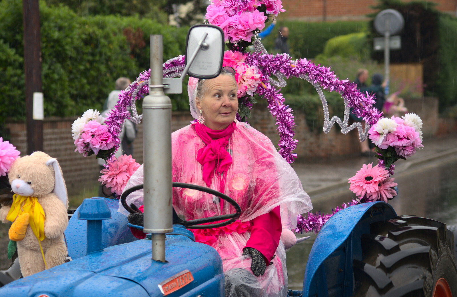 A look of surprise from a Dextra driver from The Pink Ladies Tractor Run, Harleston and Gawdy Park, Norfolk - 5th July 2015