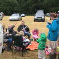 Picnic time, The Pink Ladies Tractor Run, Harleston and Gawdy Park, Norfolk - 5th July 2015
