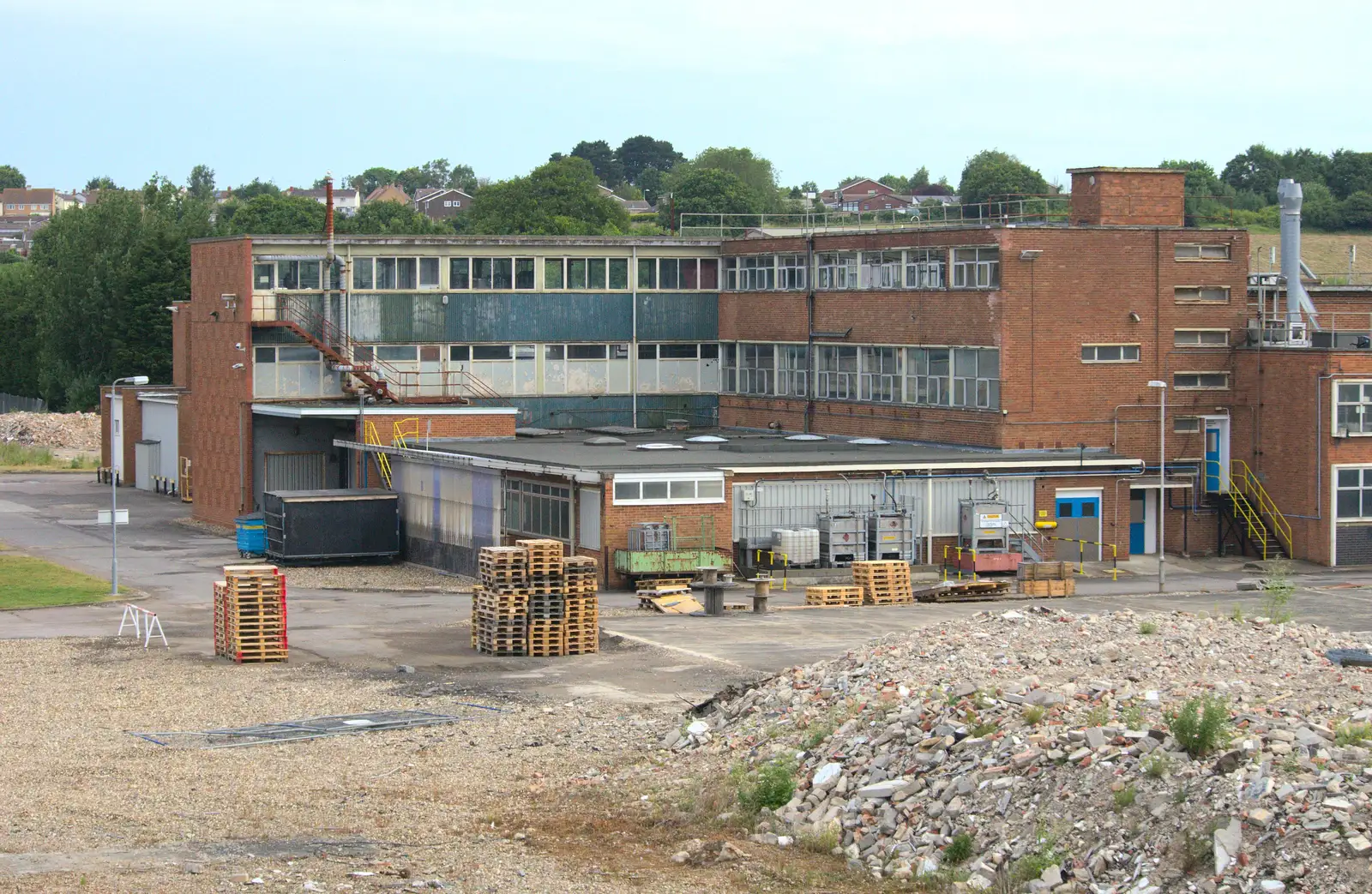 Piles of pallets and concrete, from It's a SwiftKey Knockout, Richmond Rugby Club, Richmond, Surrey - 7th July 2015