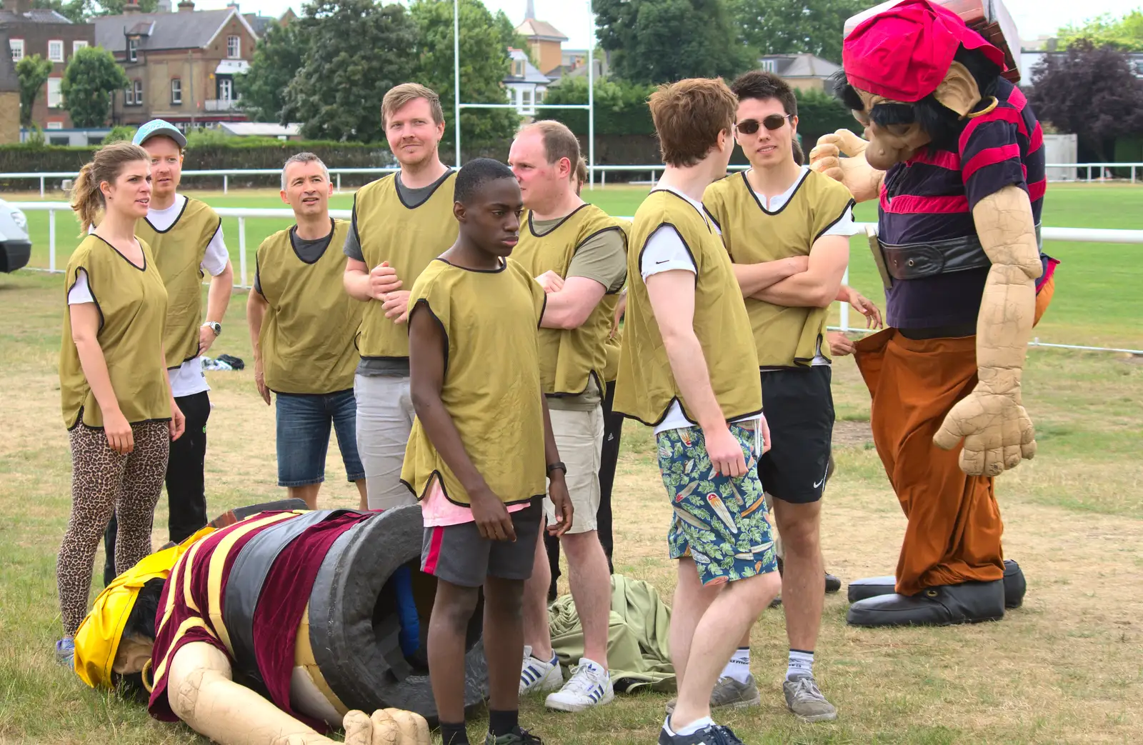 Gold team takes a break, from It's a SwiftKey Knockout, Richmond Rugby Club, Richmond, Surrey - 7th July 2015