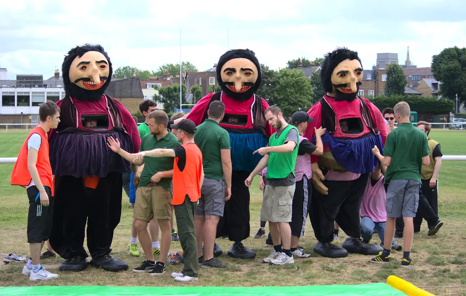 The giants are standing up, from It's a SwiftKey Knockout, Richmond Rugby Club, Richmond, Surrey - 7th July 2015