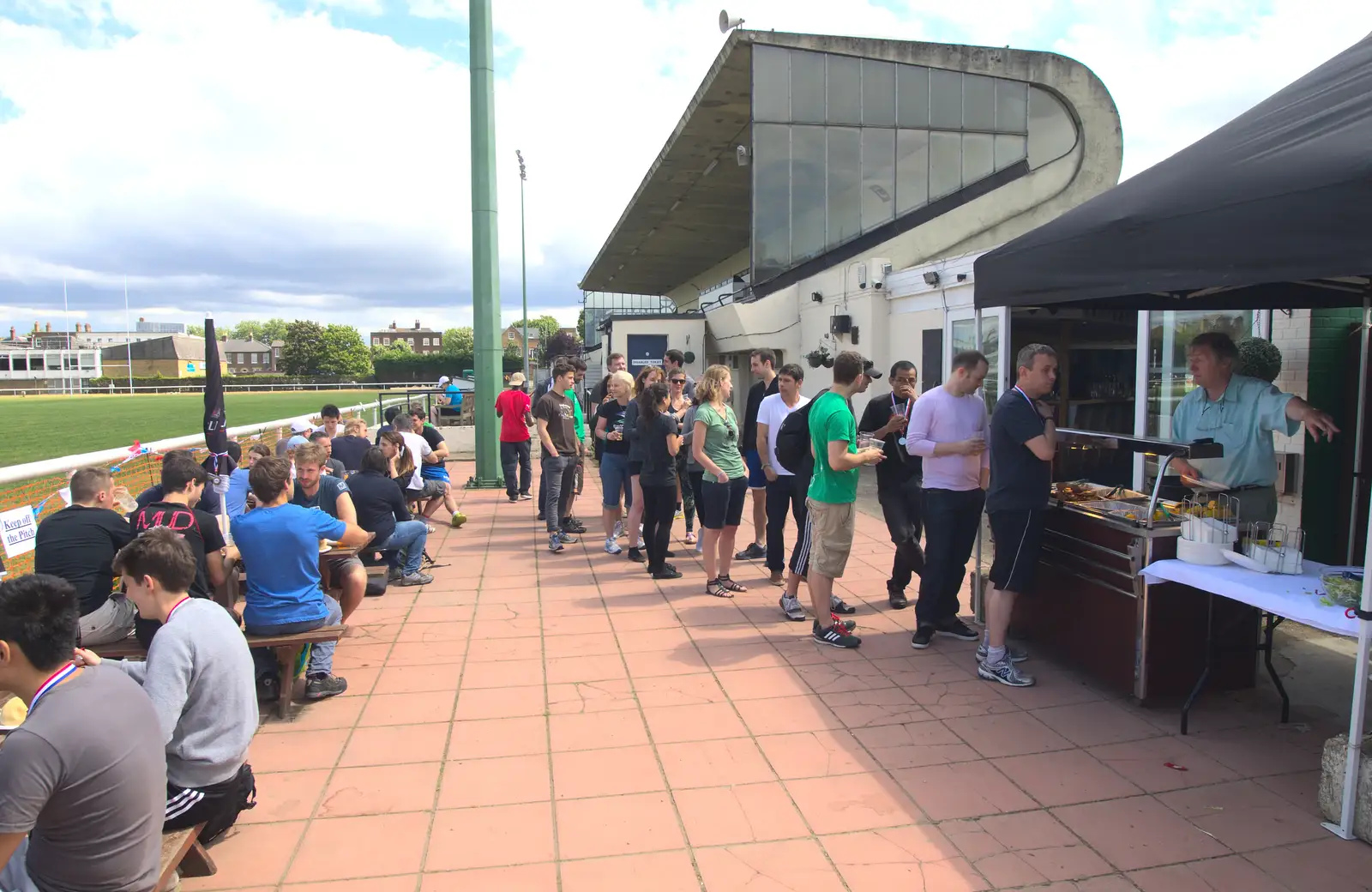 The Barbeque queue, from It's a SwiftKey Knockout, Richmond Rugby Club, Richmond, Surrey - 7th July 2015