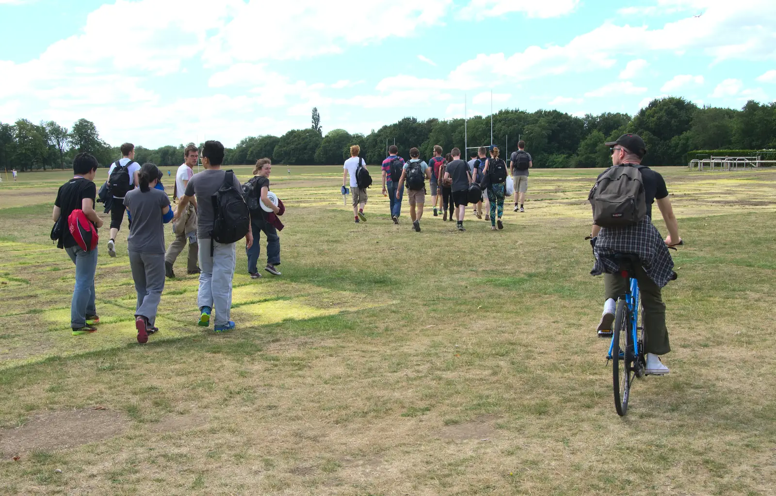 Decamping to Old Deer Park, from It's a SwiftKey Knockout, Richmond Rugby Club, Richmond, Surrey - 7th July 2015