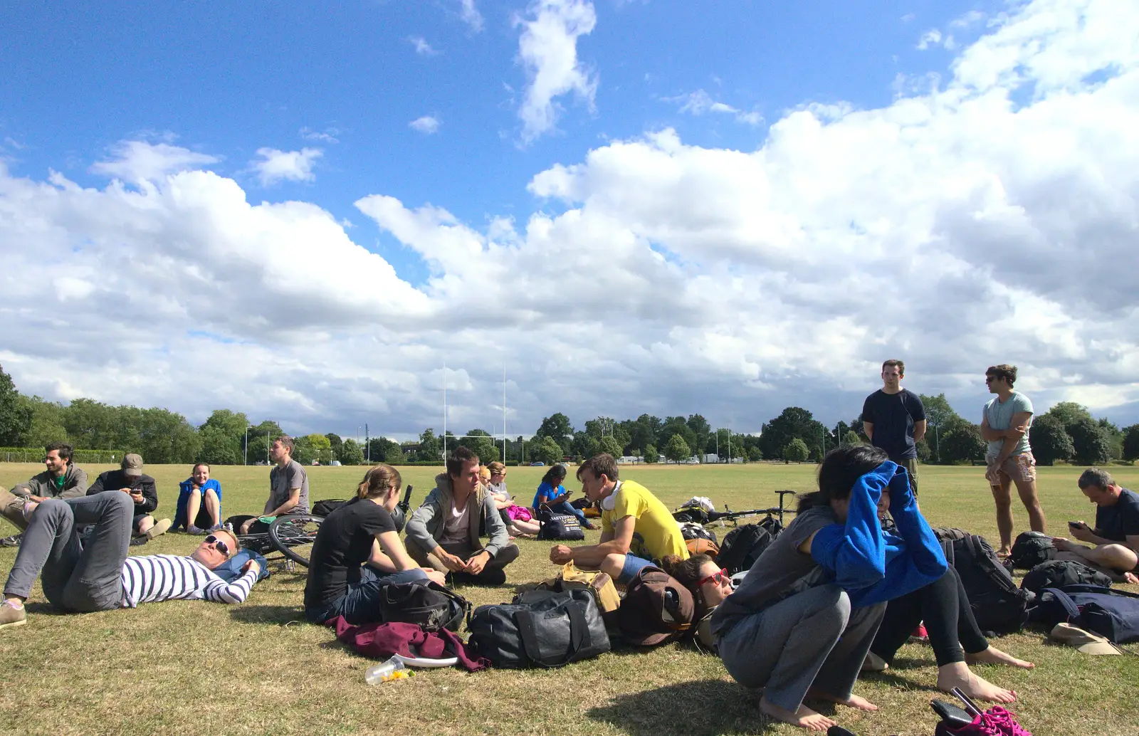 Chilling out on the grass, from It's a SwiftKey Knockout, Richmond Rugby Club, Richmond, Surrey - 7th July 2015