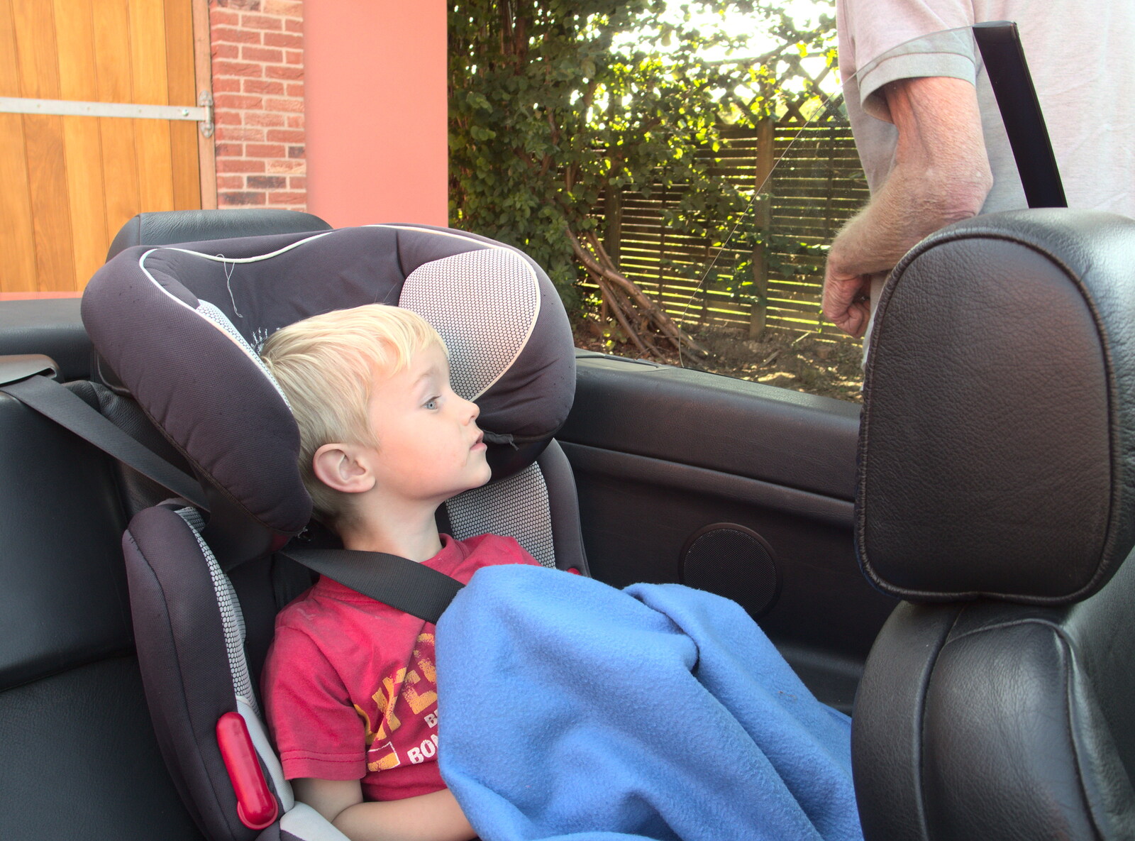 Harry in the back of the car from The BBs at Bacton, and Abbey Gardens, Bury St. Edmunds, Suffolk - 19th July 2015