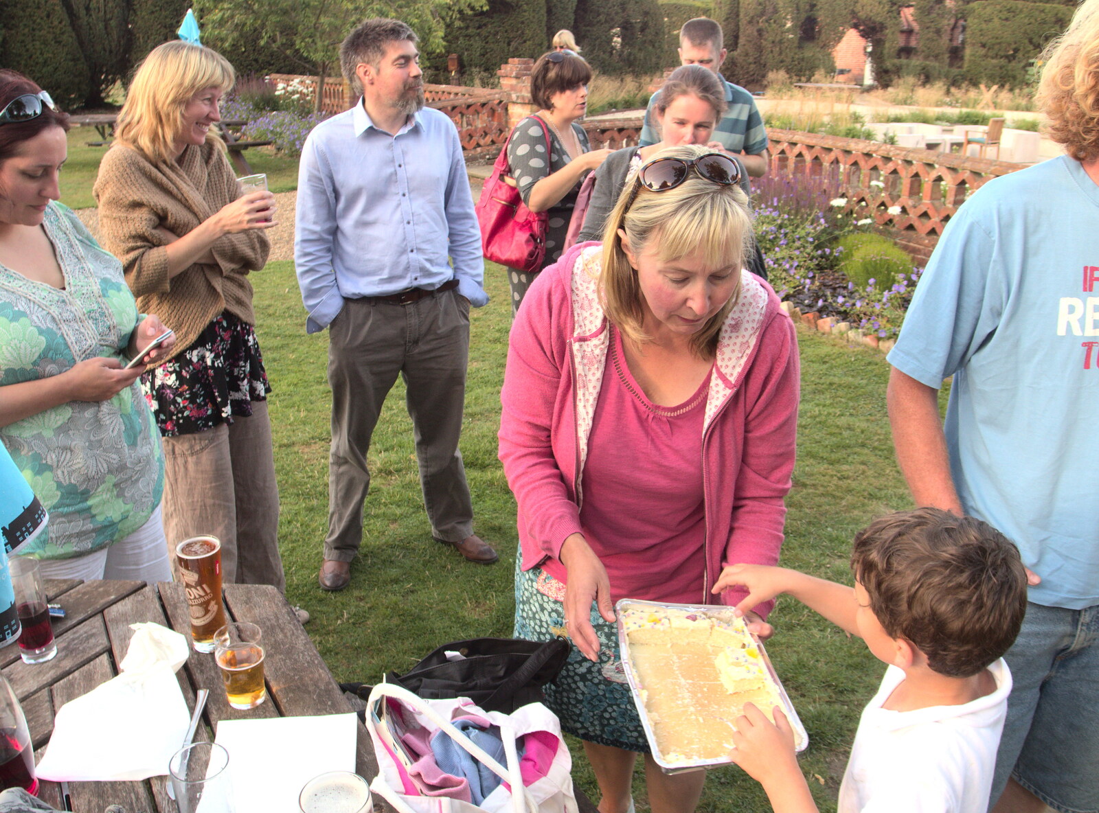 Rachel dishes cake out from Soph the Roph's Birthday and The BBs at Pulham, Norfolk - 22nd July 2015