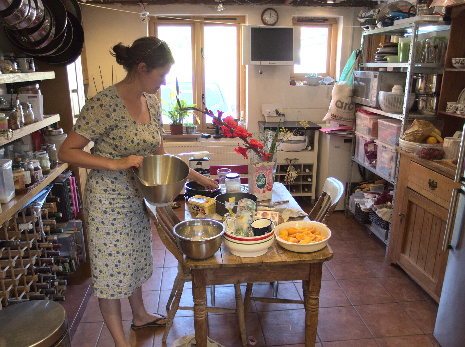 Isobel makes cake from A 1940's Takeover, Eye, Suffolk - 8th August 2015
