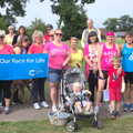The Slimming World runners and supporters, A Race For Life, The Park, Diss, Norfolk - 16th August 2015
