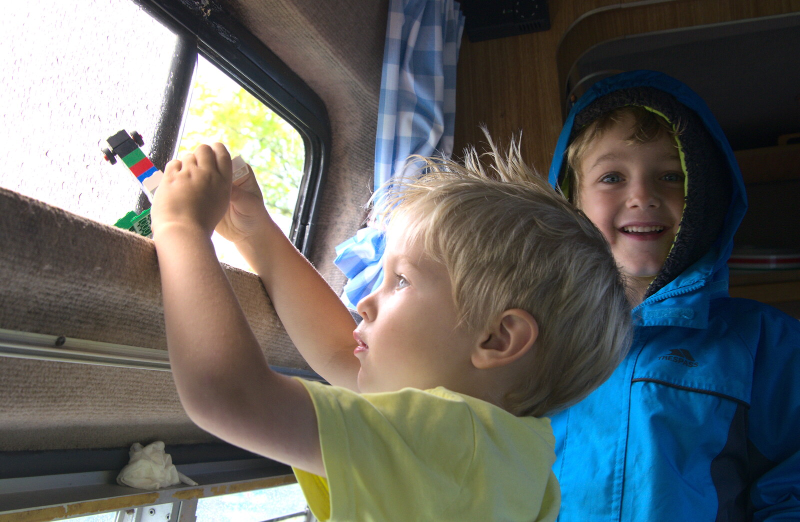 Harry and Fred in the van from A Trip to Hurst Castle, Keyhaven, Hampshire - 28th August 2015