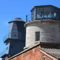 Lighthousey lookouts on Hurst Castle, A Trip to Hurst Castle, Keyhaven, Hampshire - 28th August 2015