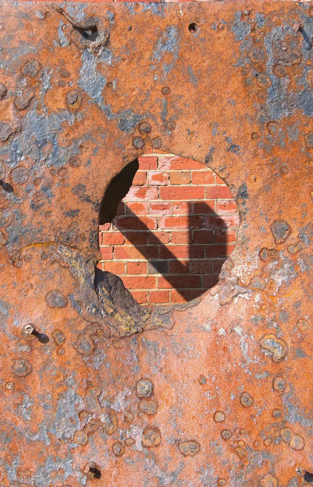 A hole from a shell in plate iron, from A Trip to Hurst Castle, Keyhaven, Hampshire - 28th August 2015