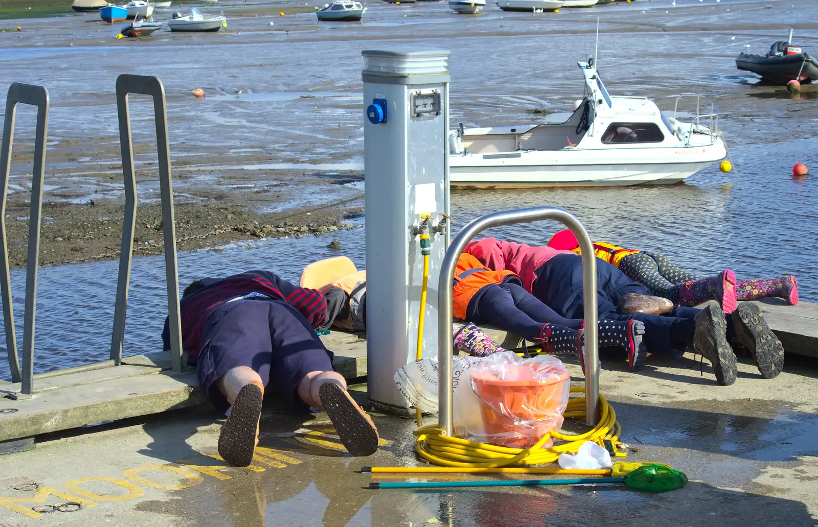 Some people do a spot of crabbing, from A Trip to Hurst Castle, Keyhaven, Hampshire - 28th August 2015