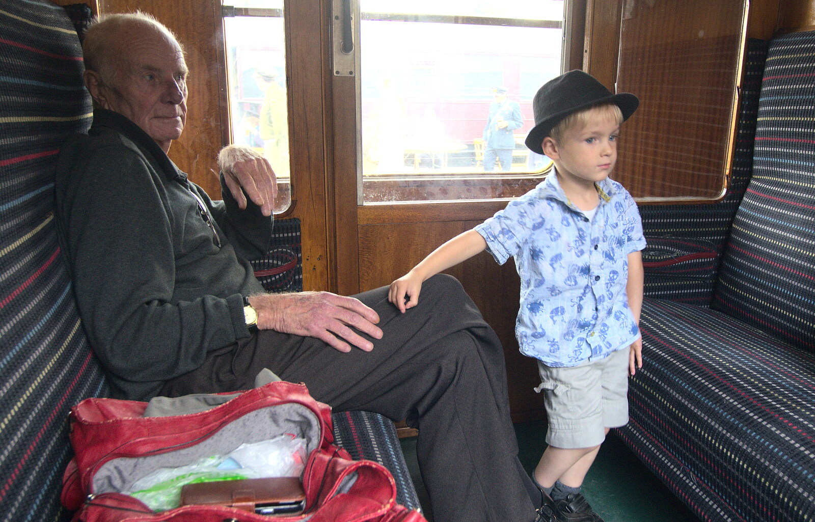 Harry hangs out with the G-Unit from A Steamy 1940s Day Out, Holt and Sheringham, Norfolk - 20th September 2015