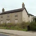 A mysteriously derelict house on Victoria Road, Diss, Apple Picking and The BBs at Framingham Earl, Norfolk - 25th October 2015