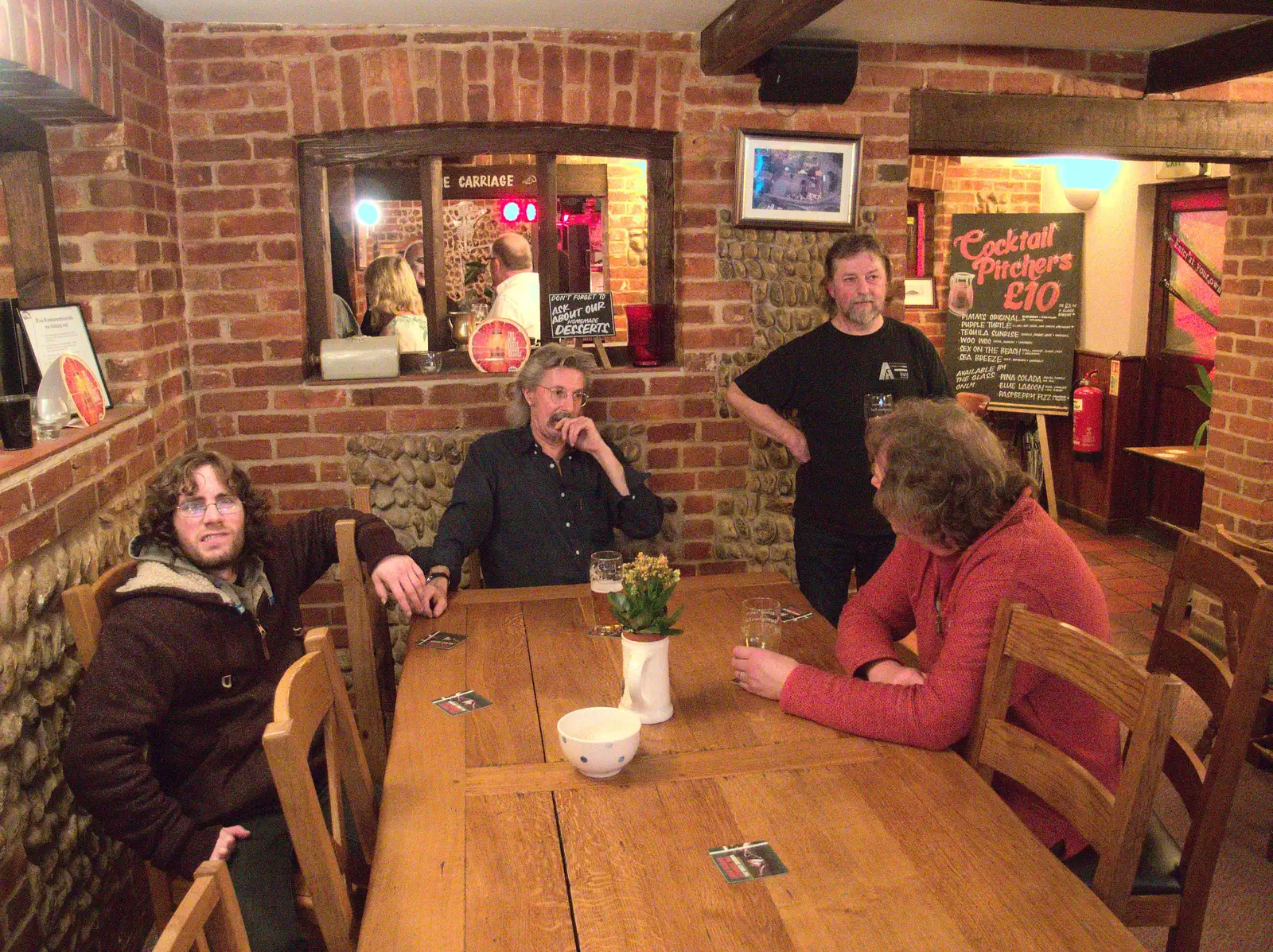 The band hang out in the Railway Tavern, from Apple Picking and The BBs at Framingham Earl, Norfolk - 25th October 2015