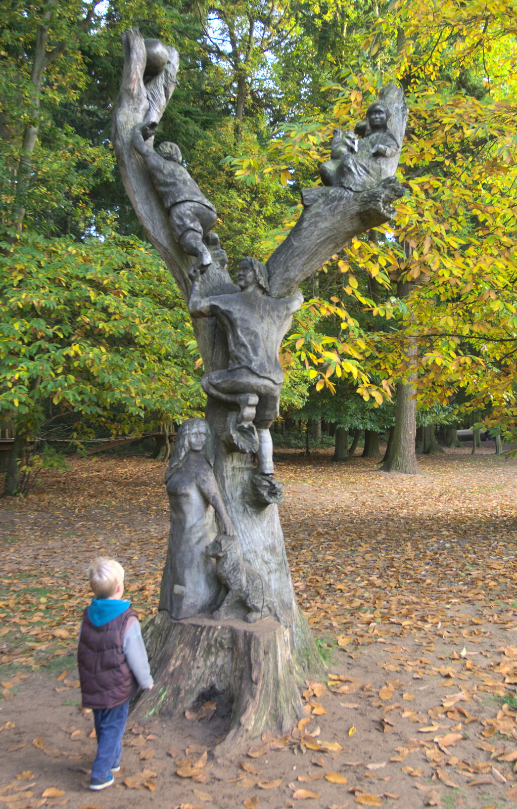 Harry considers a tree sculpture from A Day at High Lodge, Brandon Forest, Suffolk - 26th October 2015