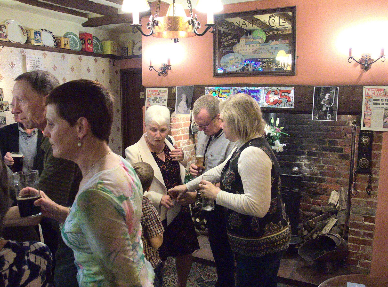 Spammy in The Swan from John Willy's 65th and Other Stories, The Swan, Brome, Suffolk - 31st October 2015