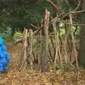 Isobel and Harry find a pre-built den, Hot-tub Penthouse, Thornham Walks, and Building, London and Suffolk - 12th November 2015