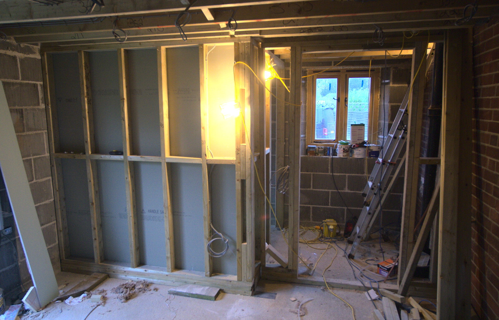 A partition wall in progress from Hot-tub Penthouse, Thornham Walks, and Building, London and Suffolk - 12th November 2015
