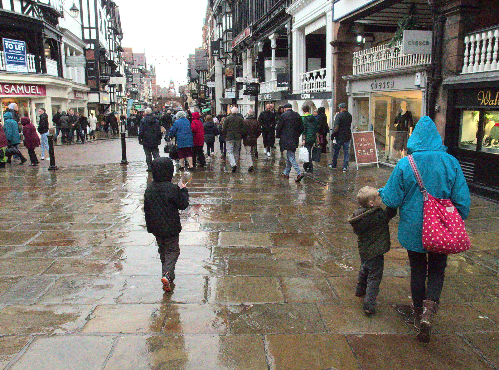Walking on wet flagstones from A Party and a Road Trip to Chester, Suffolk and Cheshire - 20th December 2015