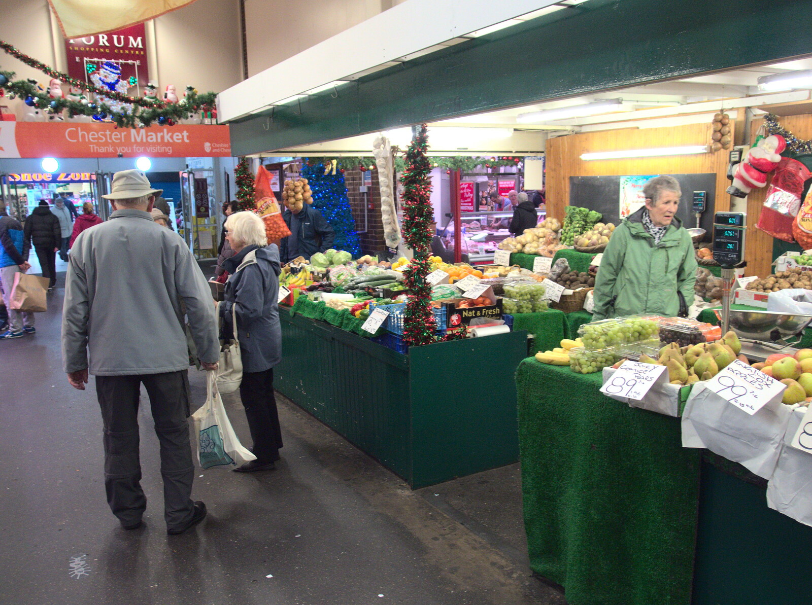 Fruit and Veg stalls in Chester market from A Party and a Road Trip to Chester, Suffolk and Cheshire - 20th December 2015