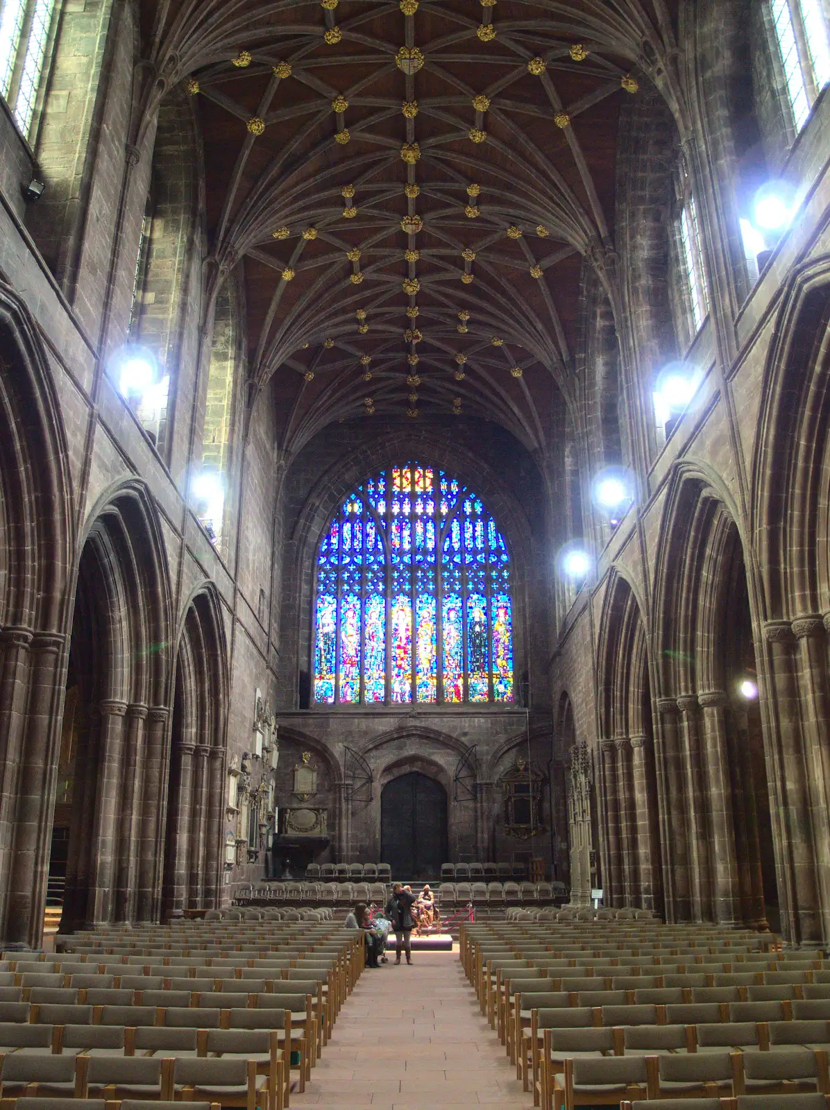 The nave of Chester Catherdral, from A Party and a Road Trip to Chester, Suffolk and Cheshire - 20th December 2015