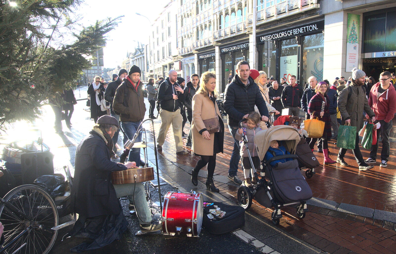 Slide-guitar busking at the top of Grafton Street from Christmas Eve in Dublin and Blackrock, Ireland - 24th December 2015