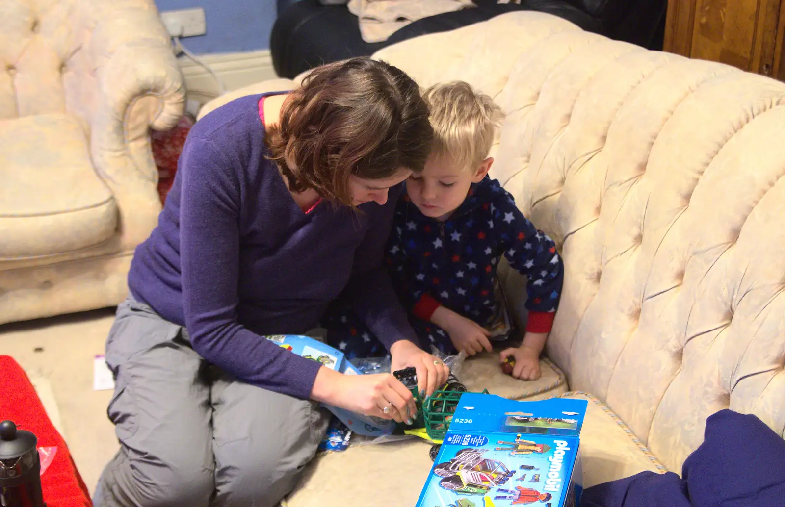 Isobel helps Harry with some Playmobil, from Christmas in Blackrock and St. Stephen's in Ballybrack, Dublin, Ireland - 25th December 2015