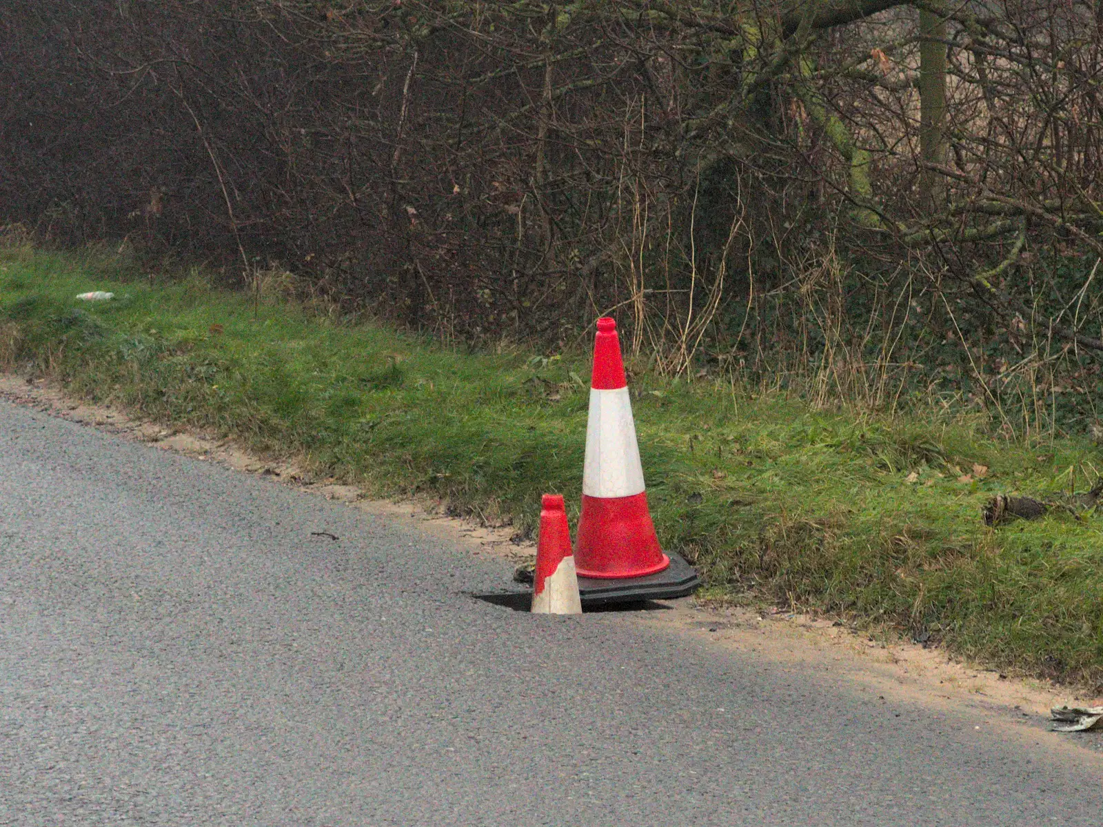 There's a cone in a very deep hole, from Isobel Goes to Lyon, Ipswich Station, Burrell Road - 24th January 2016