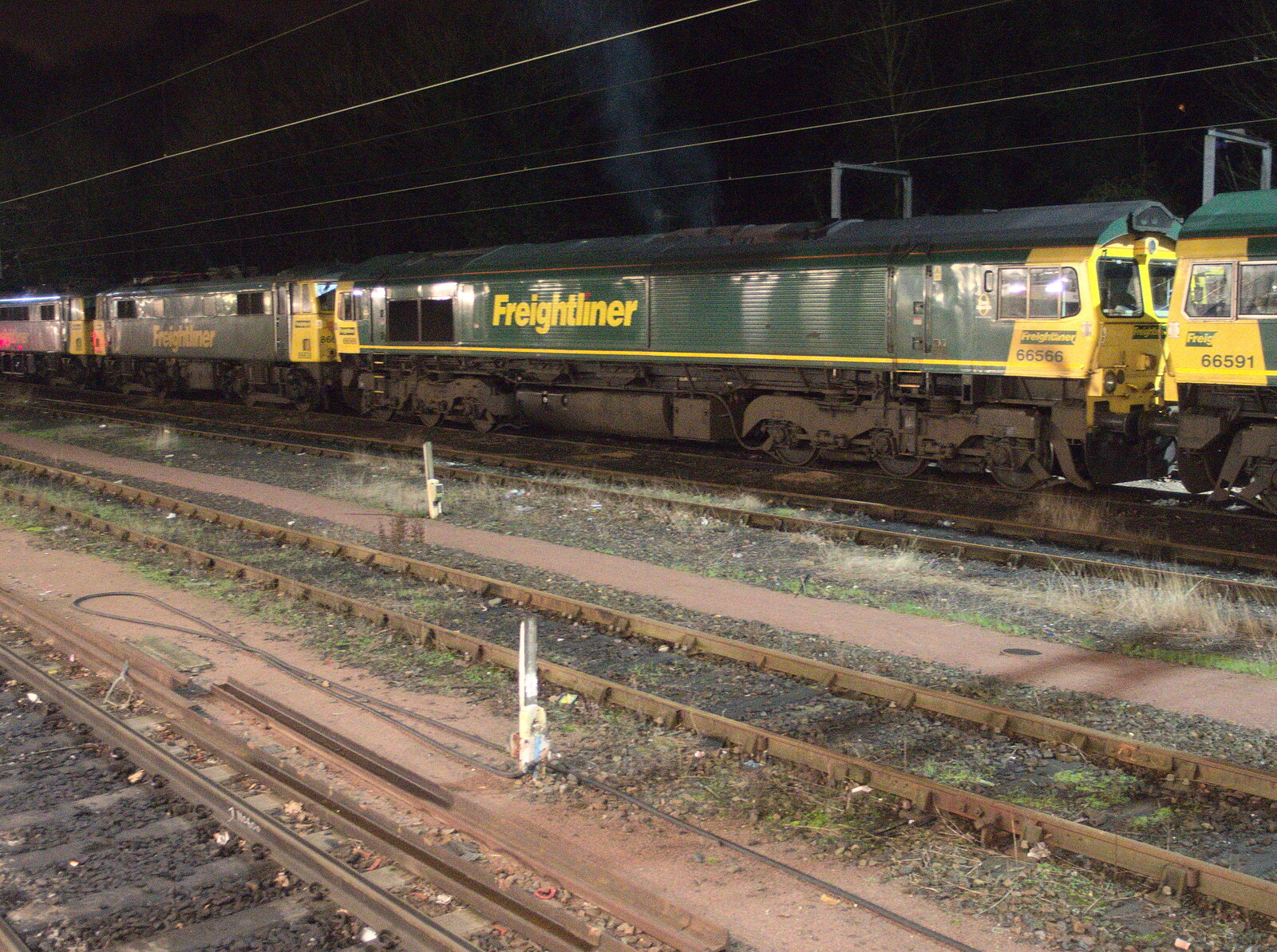 A couple of Class 66 'sheds' from Isobel Goes to Lyon, Ipswich Station, Burrell Road - 24th January 2016