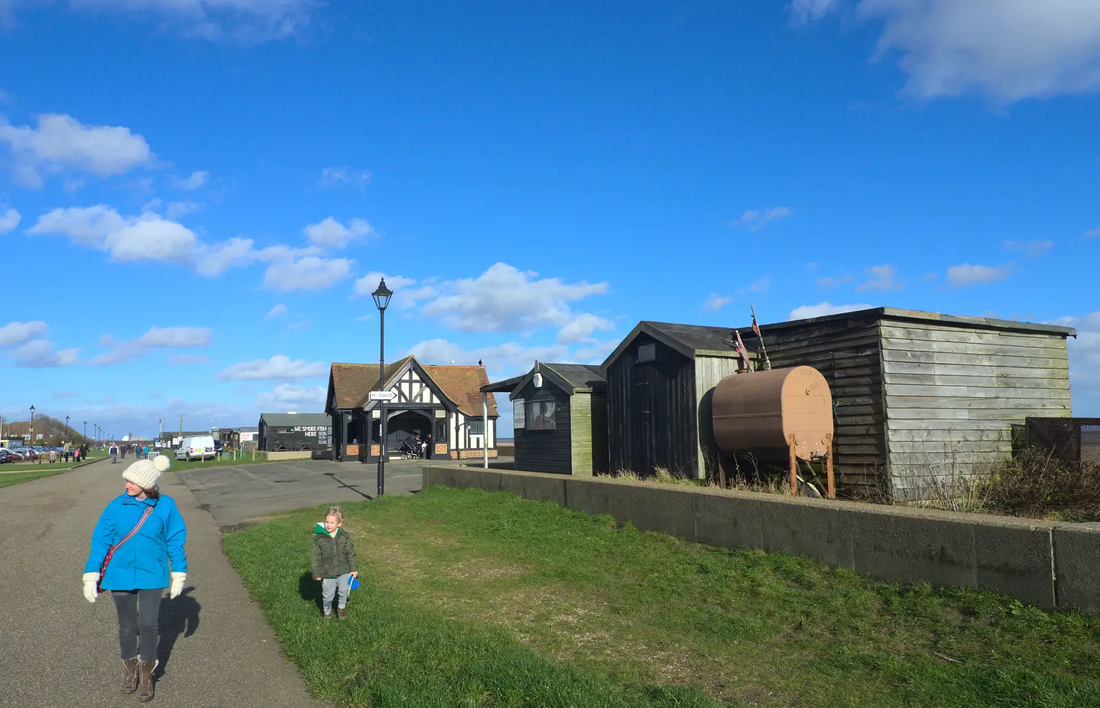 Isobel and Gabes, from A Trip to Aldeburgh, Suffolk - 7th February 2016