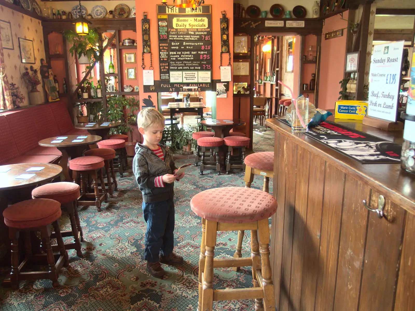 Harry's in The Swan, from February Cactus Randomness, London and Brome, Suffolk - 14th February 2016