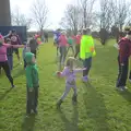 Isobel, Fred and Sophie warm up, Isobel's Hartismere Run, Castleton Way, Eye, Suffolk - 16th March 2016