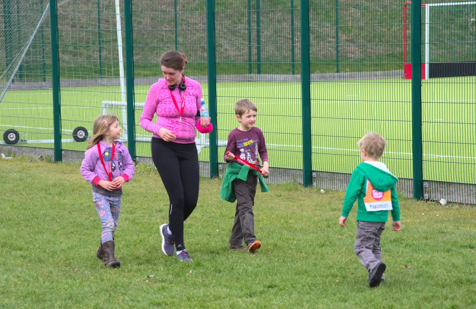 Harry runs up to the finishers, from Isobel's Hartismere Run, Castleton Way, Eye, Suffolk - 16th March 2016