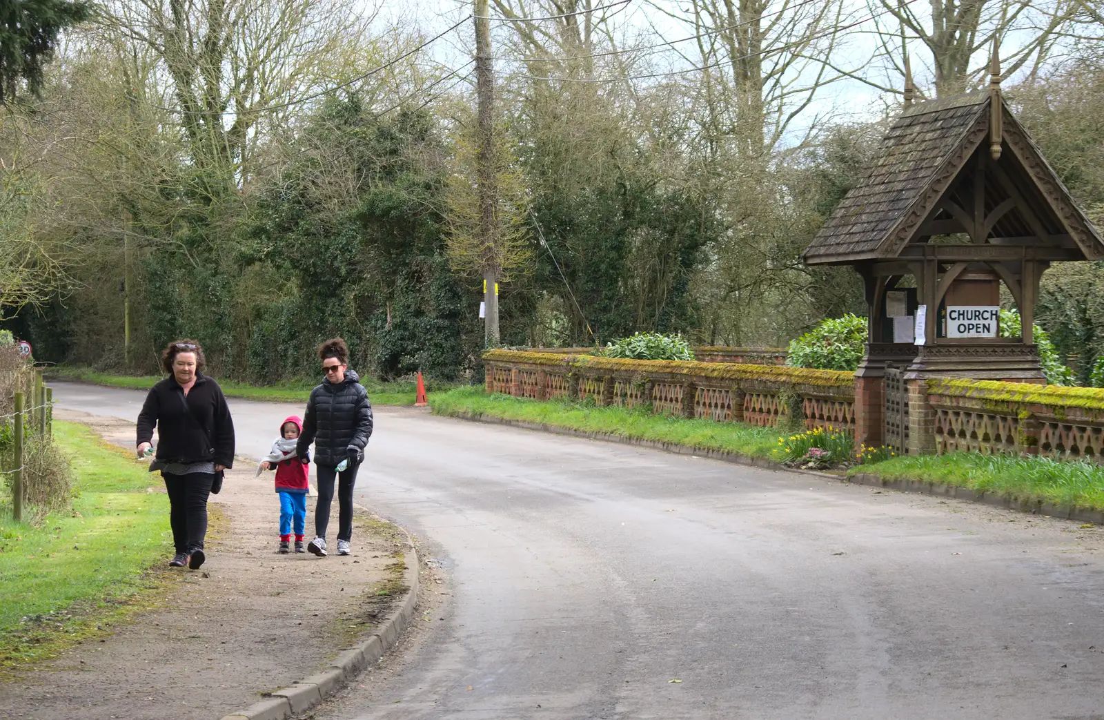 Louise, Harry and Evelyn, from Harry's Birthday, Brome, Suffolk - 28th March 2016