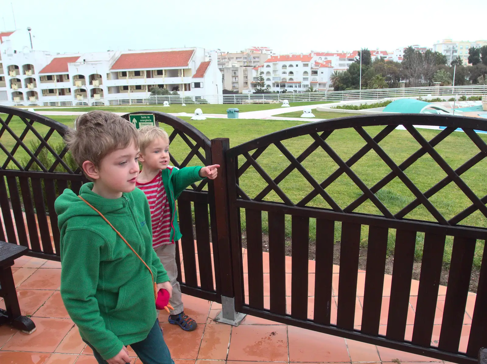 The boys check out the hotel, from A Trip to Albufeira: The Hotel Paraiso, Portugal - 3rd April 2016