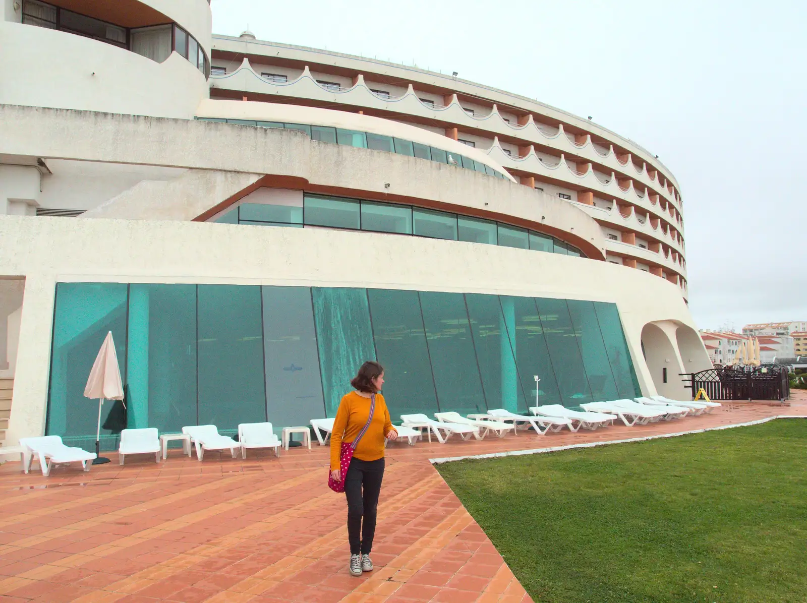 Isobel roams around, from A Trip to Albufeira: The Hotel Paraiso, Portugal - 3rd April 2016