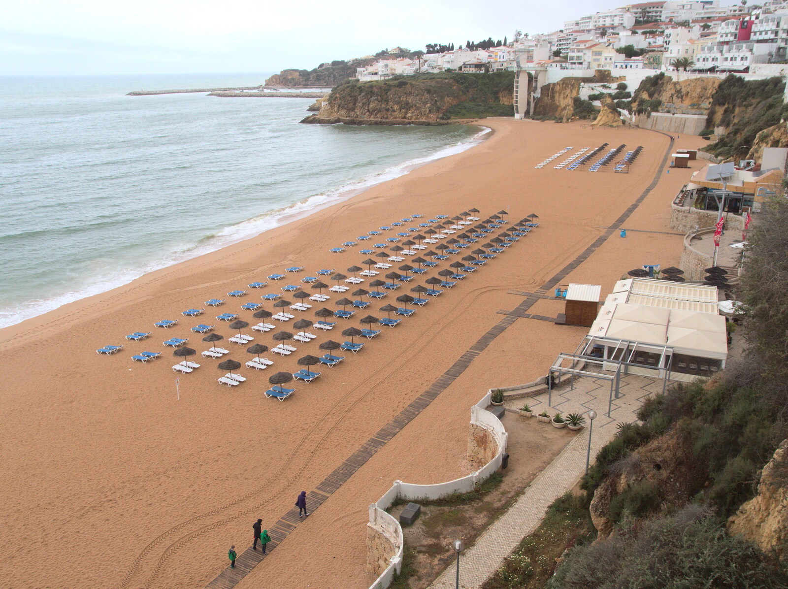 The beach is mostly deserted from A Trip to Albufeira: The Hotel Paraiso, Portugal - 3rd April 2016