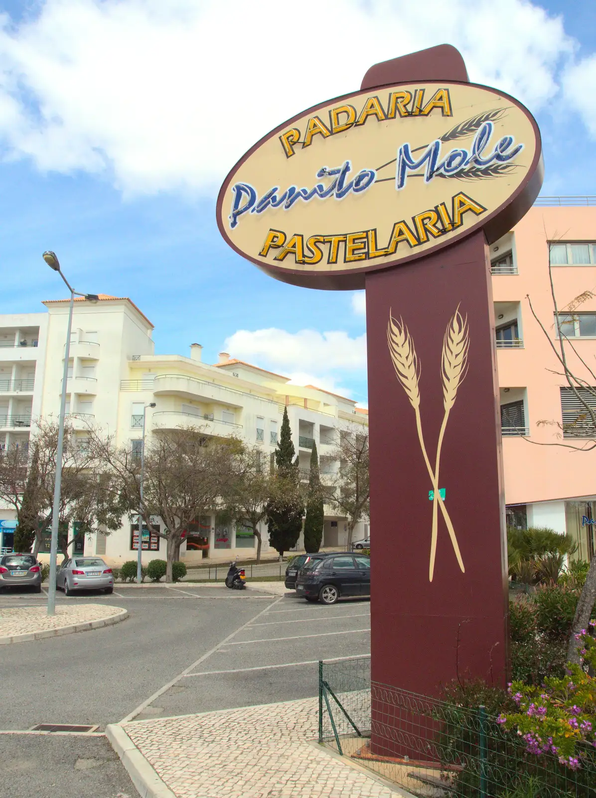 The Panito Mole sign, from A Trip to Albufeira: The Hotel Paraiso, Portugal - 3rd April 2016