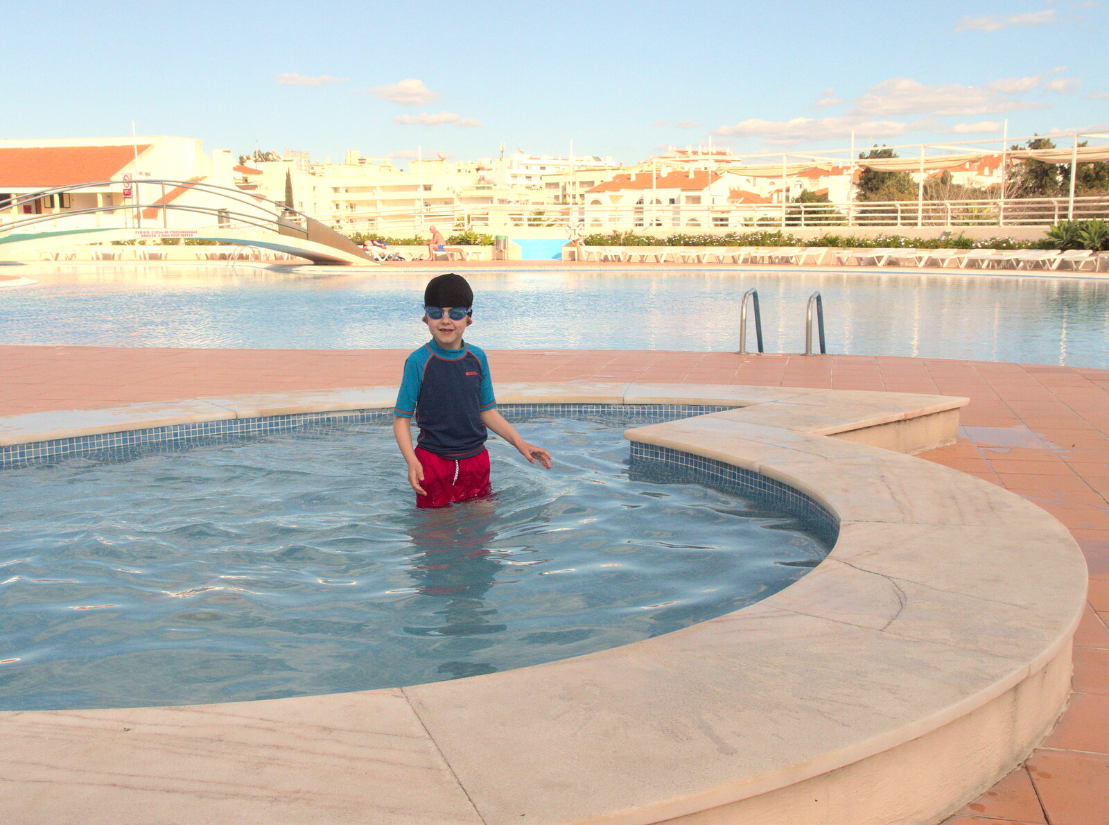 Back at the hotel, Fred goes for a swim from A Trip to Albufeira: The Hotel Paraiso, Portugal - 3rd April 2016
