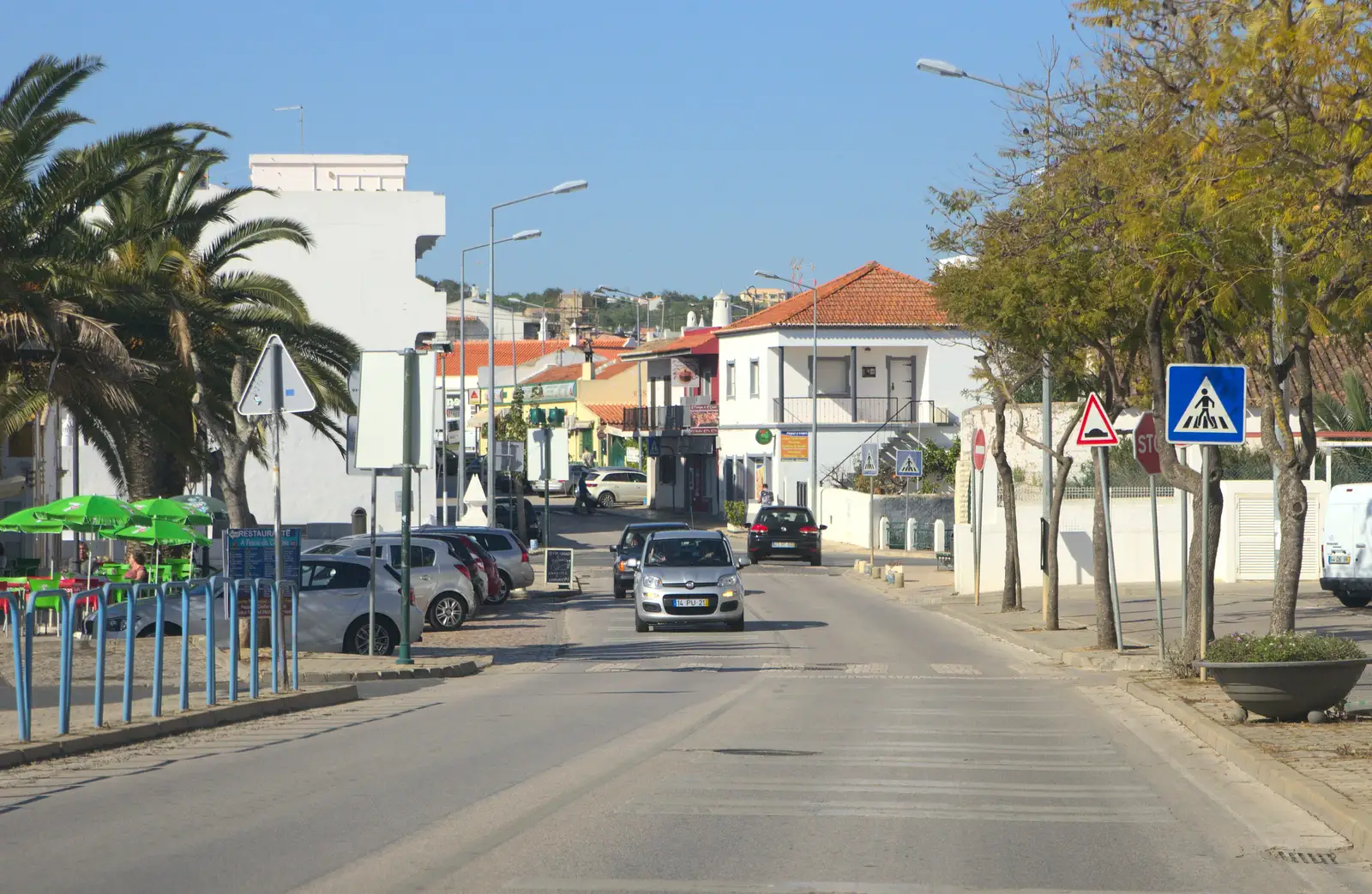 Some random Portuguese street, from Gary and Vanessa's Barbeque, Alcantarilha, Algarve, Portugal - 7th April 2016