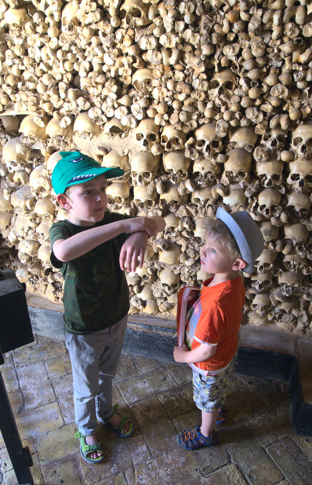 The boys inspect the skulls from Gary and Vanessa's Barbeque, Alcantarilha, Algarve, Portugal - 7th April 2016