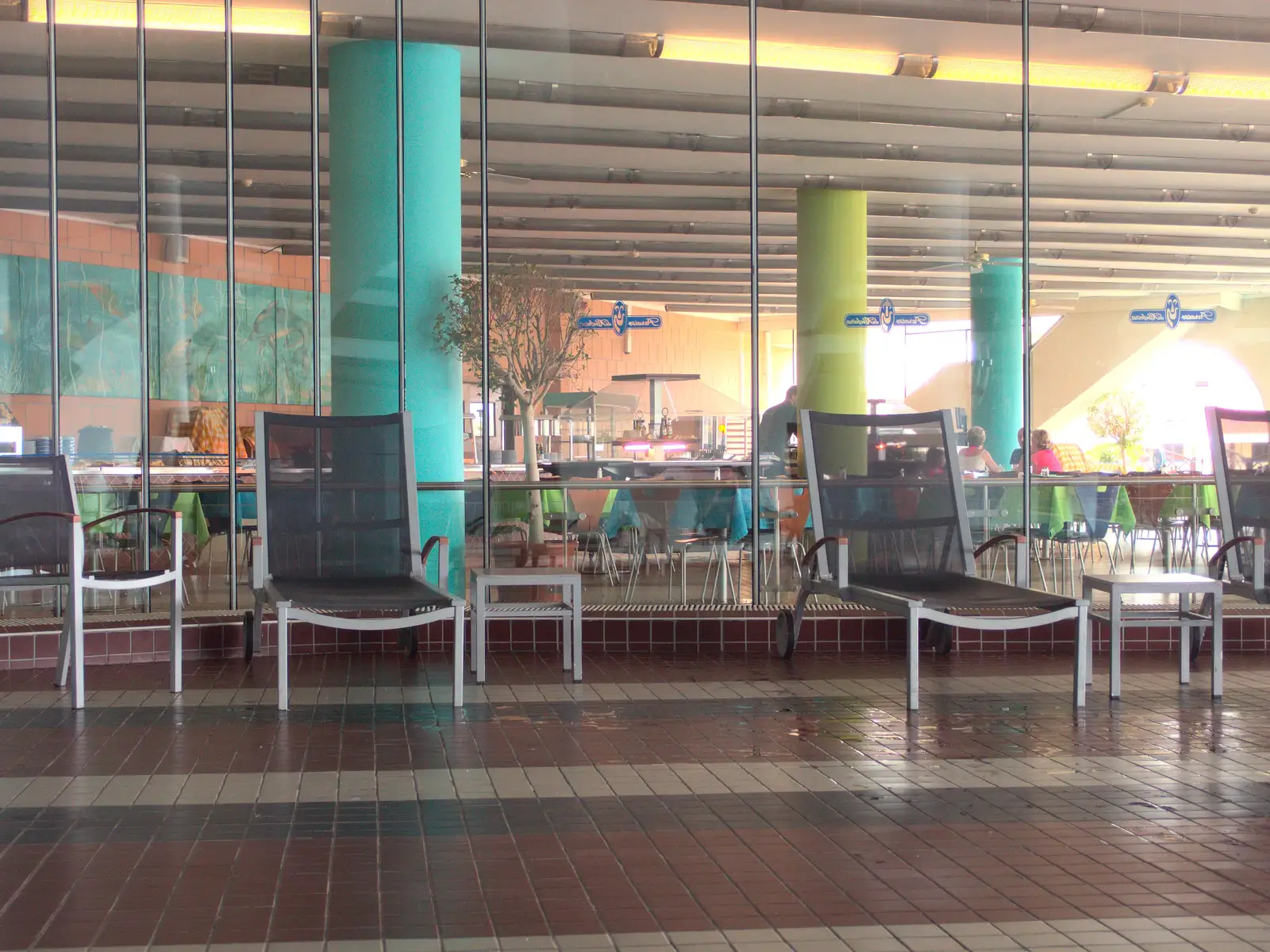 Pool-side loungers and the 80s canteen, from Last Days and the Journey Home, Albufeira, Portugal - 9th April 2016