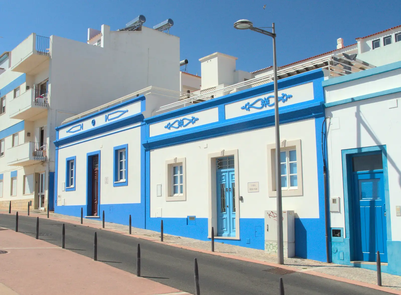 Blue and white buildings, from Last Days and the Journey Home, Albufeira, Portugal - 9th April 2016