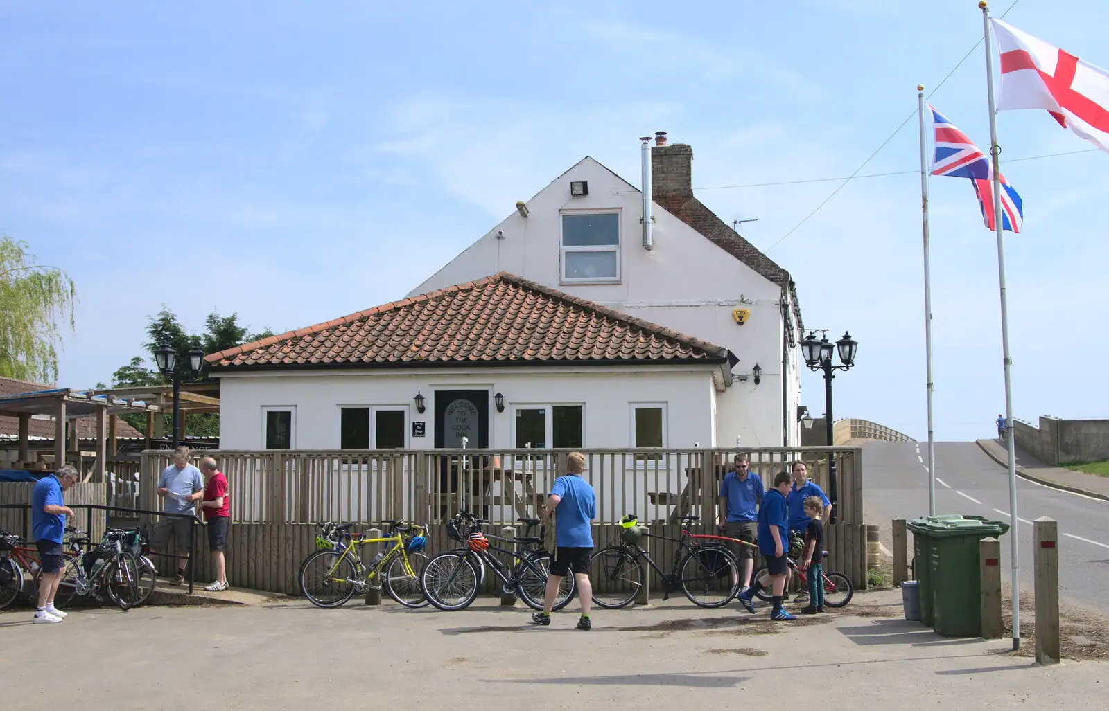 The Cock Inn at Wiggenhall St. Mary Magdalen, from The BSCC Cycling Weekender, Outwell, West Norfolk - 7th May 2016