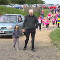 Harry and the G-Unit trundle down to the event, Isobel's Race for Life, Costessey, Norwich - 15th May 2016