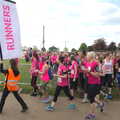 The first runners are taken to the start line, Isobel's Race for Life, Costessey, Norwich - 15th May 2016