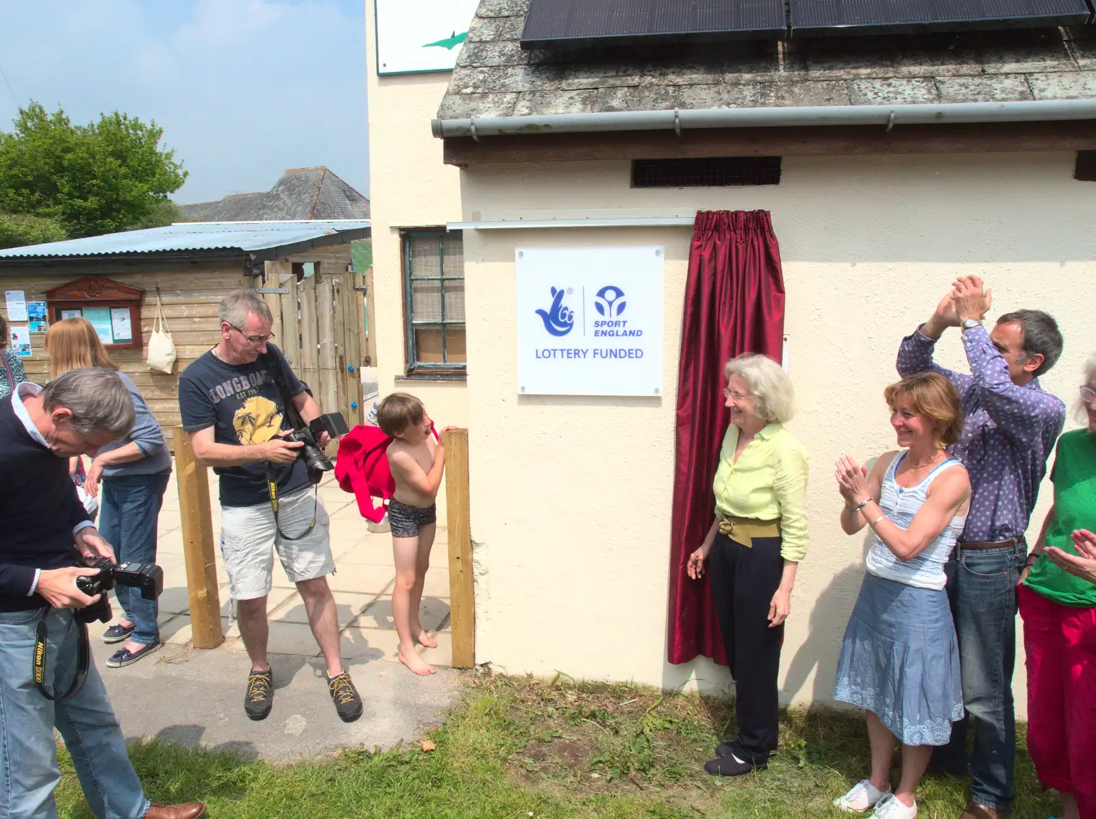 The paparazzi move in, from The Grand Re-opening of the Chagford Lido, Chagford, Devon - 28th May 2016